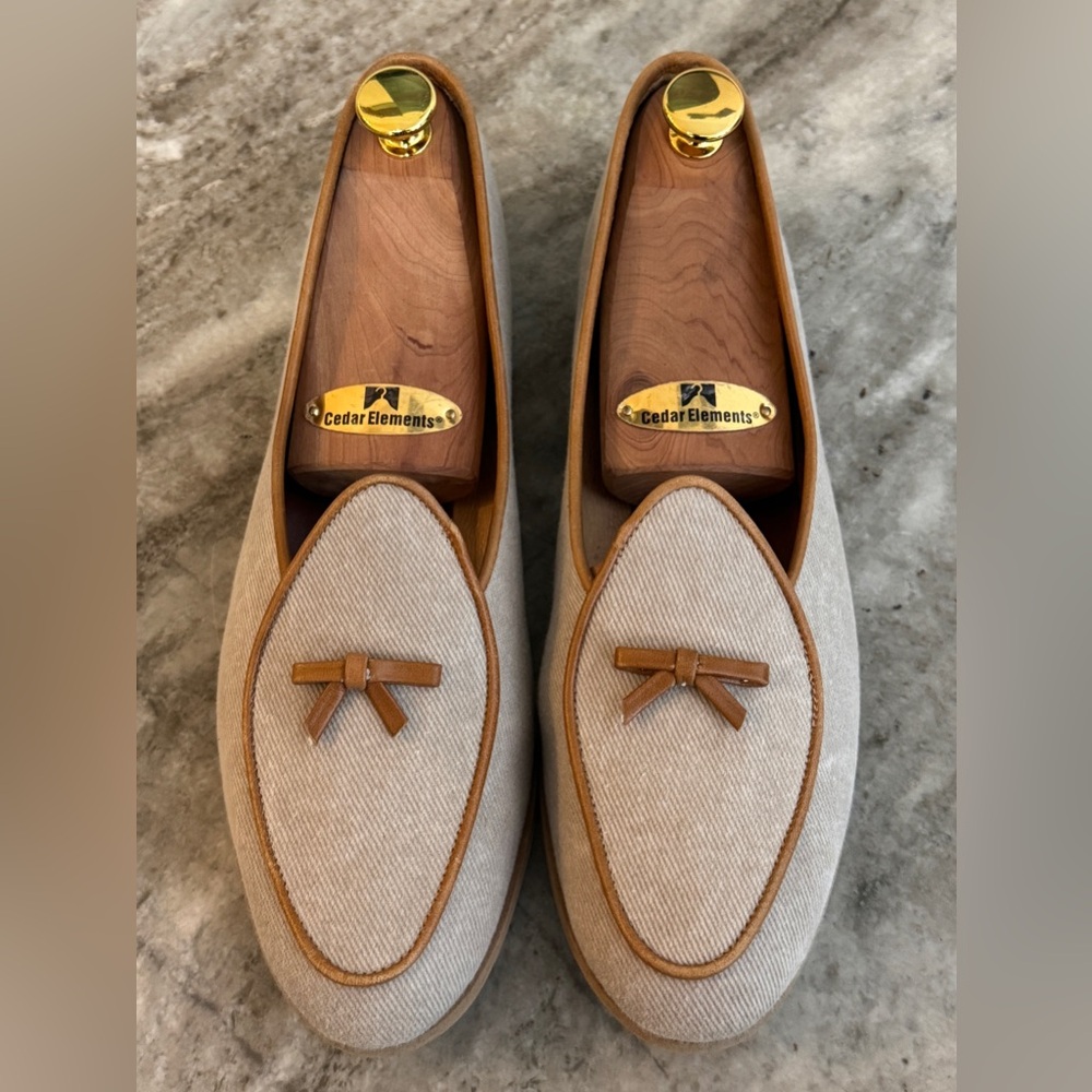Belgian Shoes Travelette Slippers Tan Textile Loafer 8 Flats $750 Bow tie